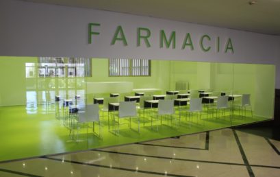 Inauguración del Aula de Farmacia Práctica “Antonio Zarzuelo”